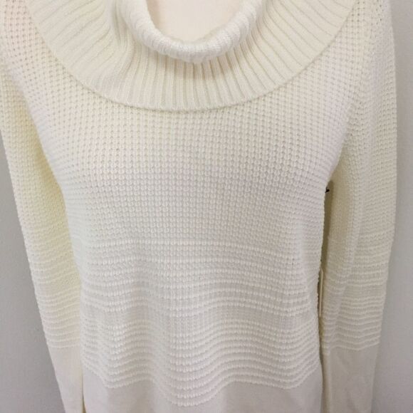 Calvin Klein White Turtleneck Knit Sweater - Picture 3 of 4